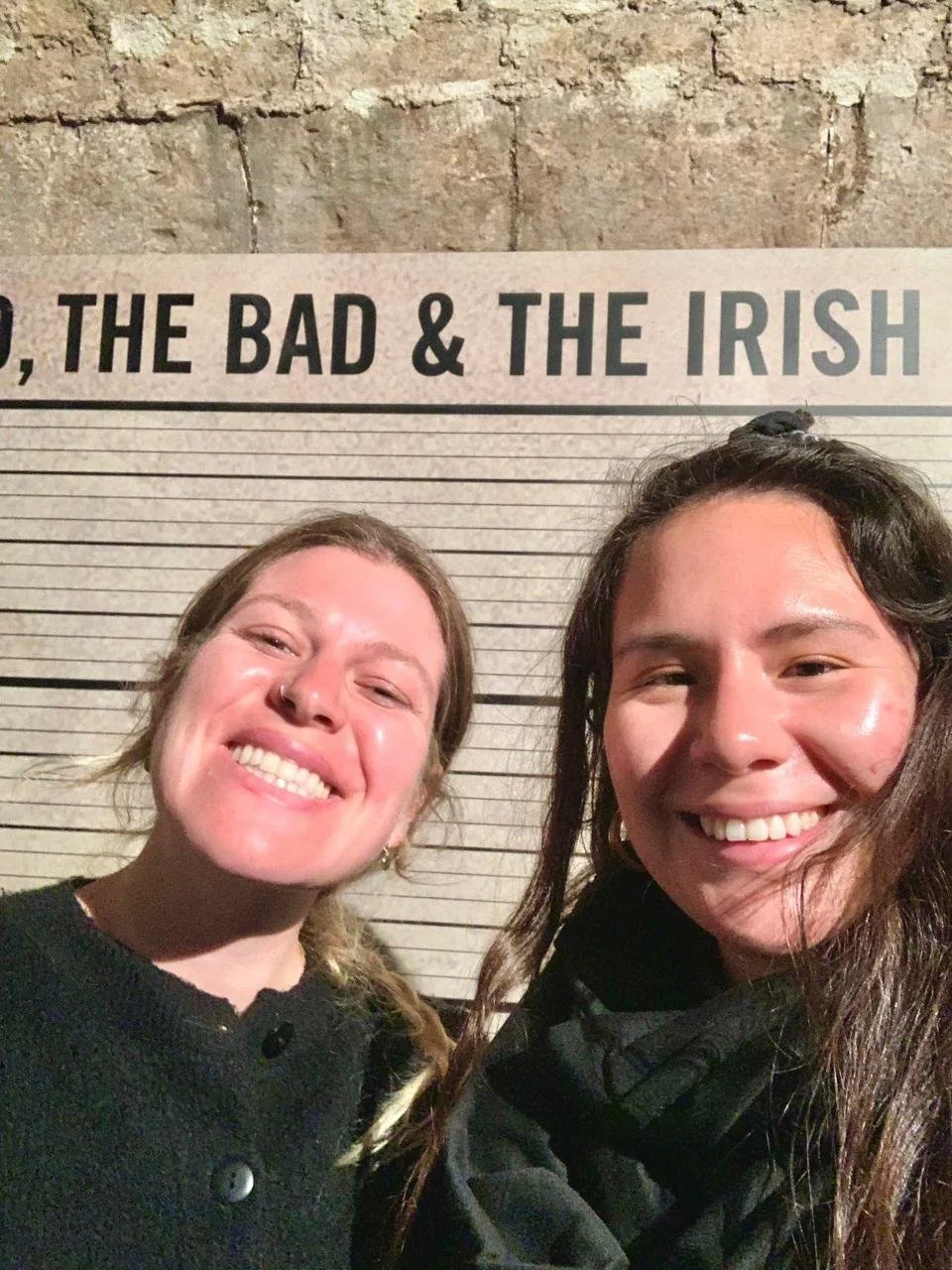 Andreia & Flavia smiling in Dublin, Ireland.