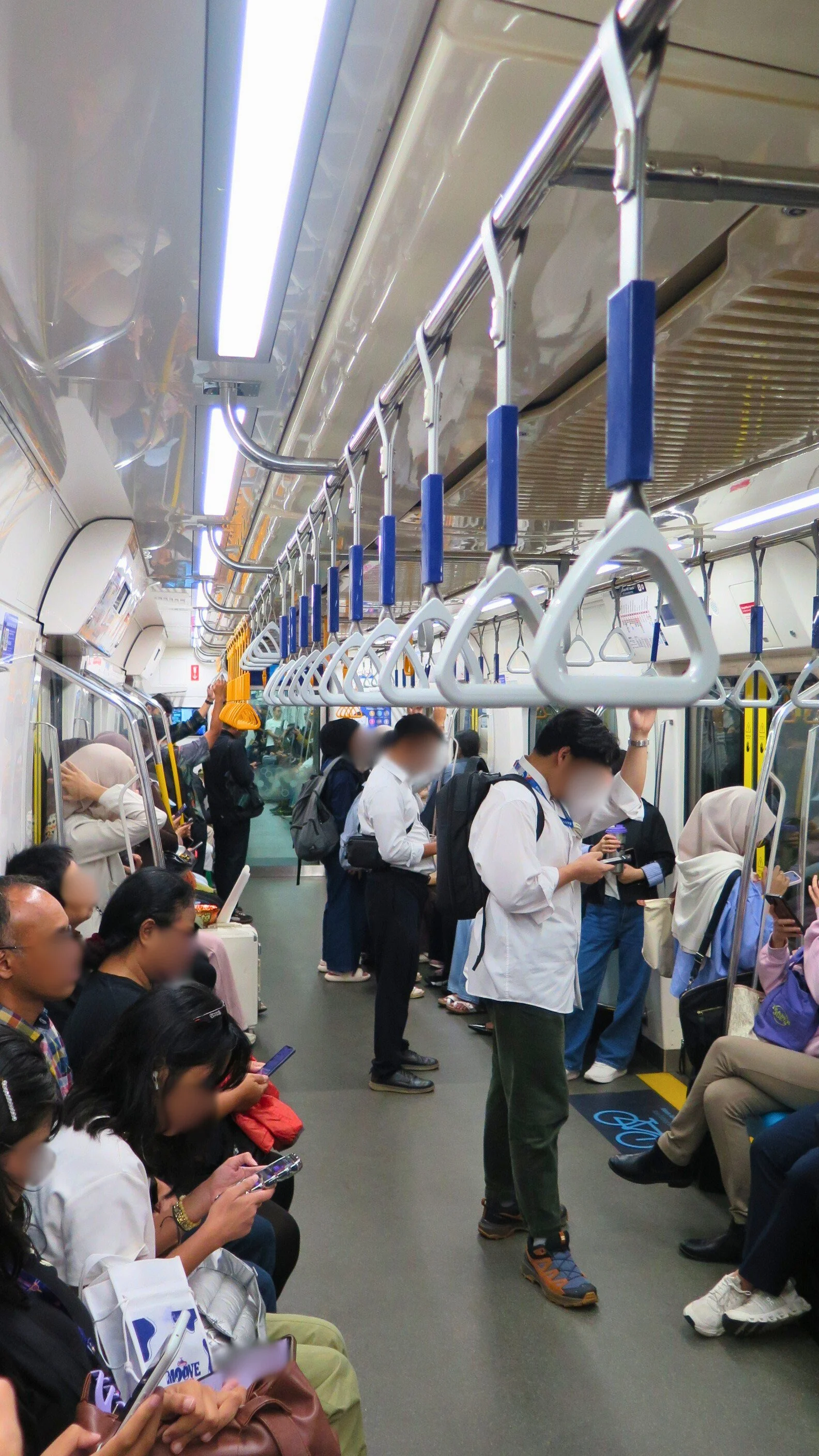 17 - MRT.jpg