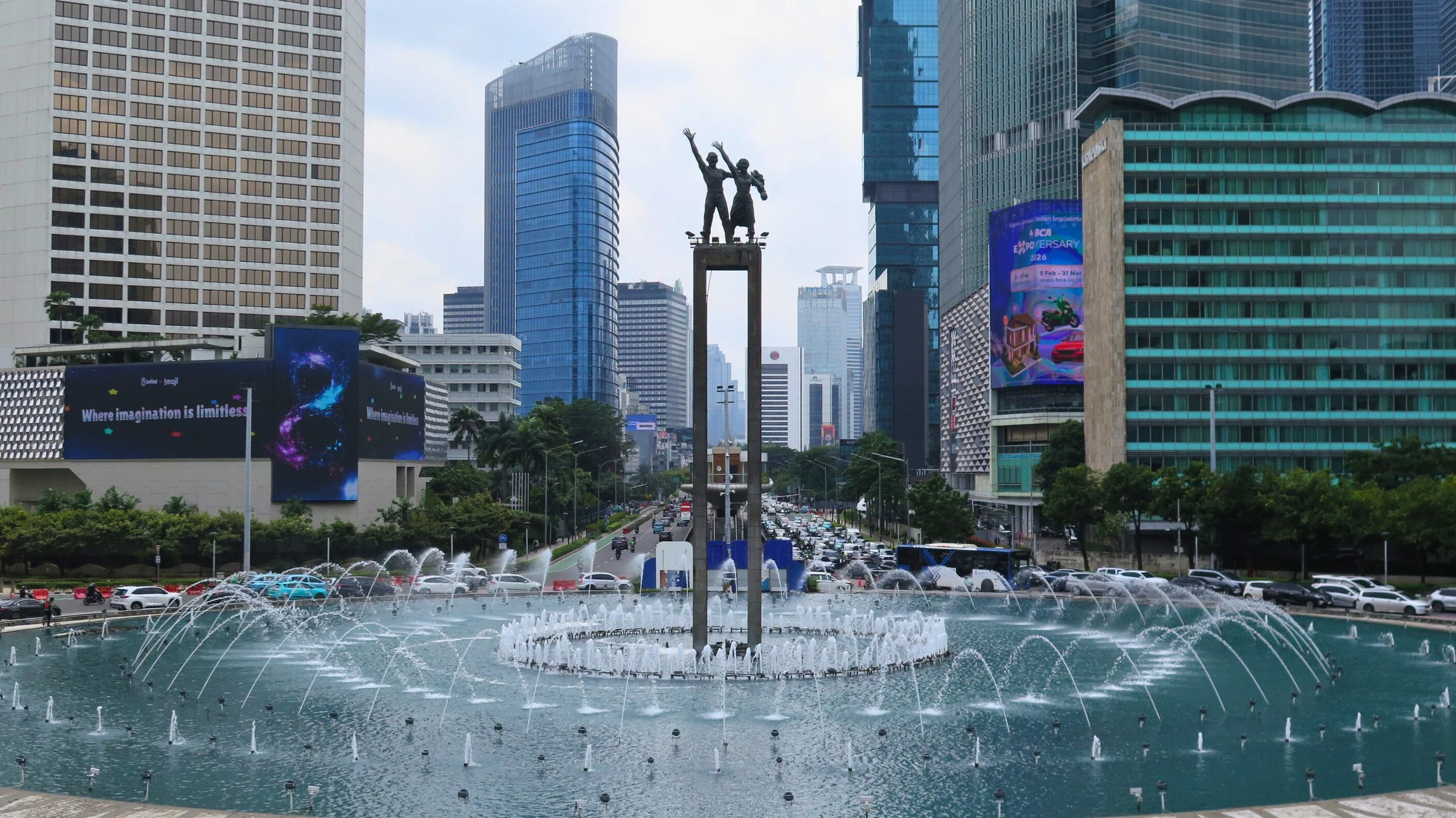 How to Use Public Transportation in Jakarta as a Solo Female Traveler