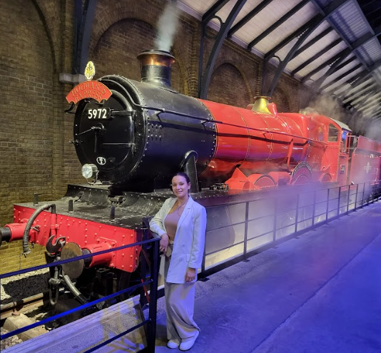 solo female traveler in london