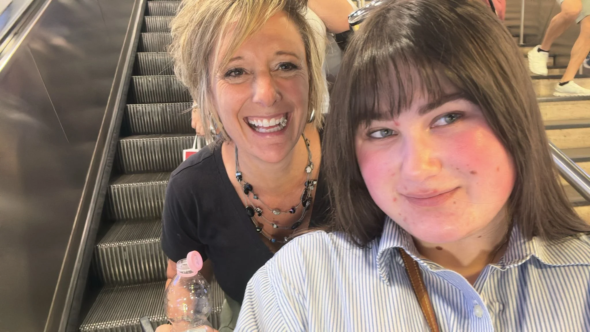 solo woman traveler and local female guide in Rome