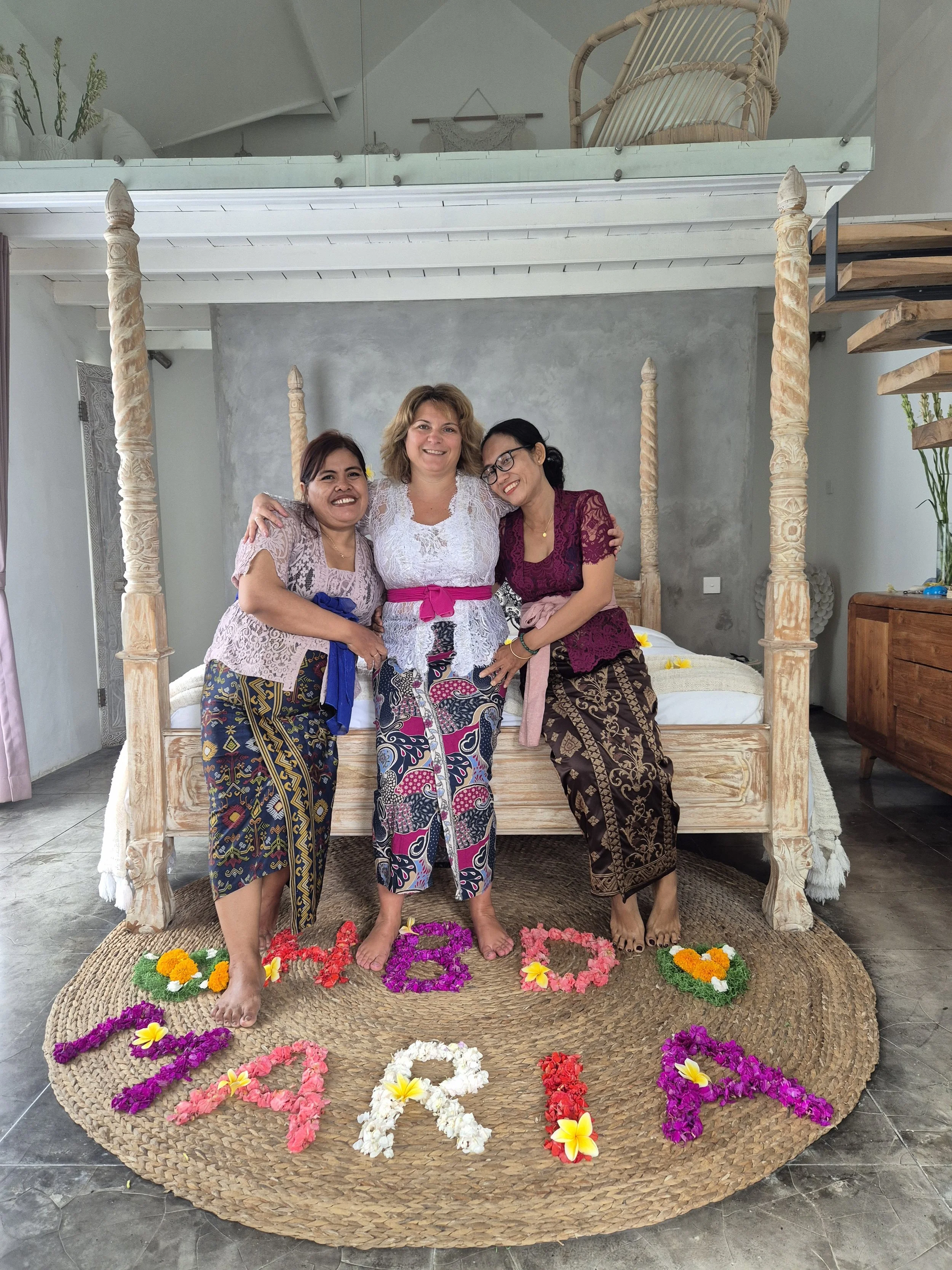 solo female traveler in Bali celebrating her birthday