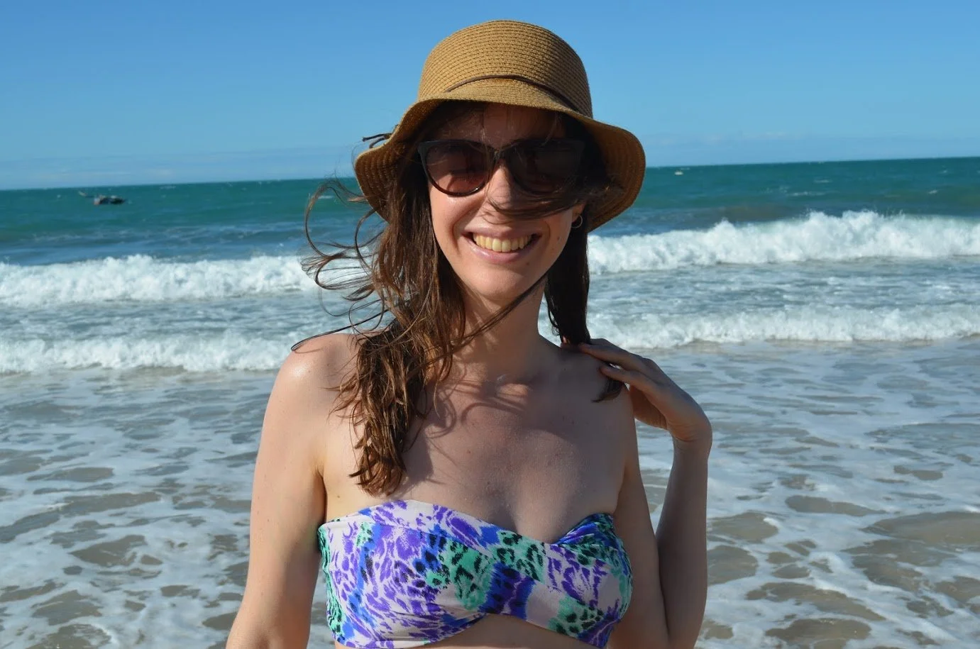 Ariana Bastos Mapamunda en la playa