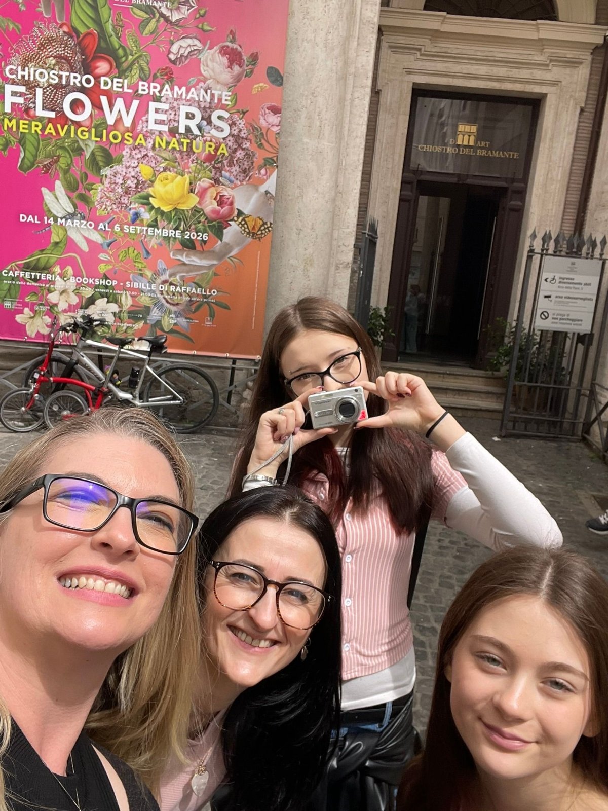Mother Annika and her daughters Sandra and Diana with their Greeter Montine in Rome
